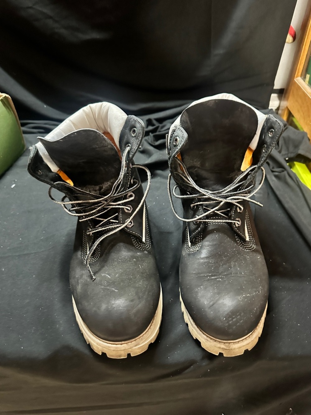 Men's Black Work Boots with Contrasting Beige Sole-timberland size 8